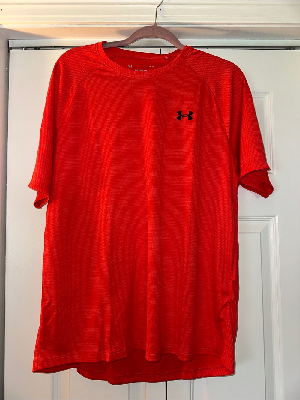 Under Armour Men’s Bright Orange Performance Short Sleeve Tee